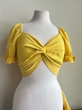 Yellow Twist-Front Puff Sleeve Crop Top